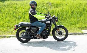 Motorcycles that deliver the complete riding experience. Blast From The Past Triumph Bonneville T100 Carsifu