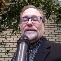 20+ "Lücker" profiles