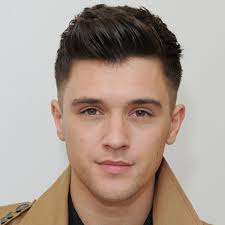 The men's pompadour is a haircut defined by length on top with shorter sides and back. Image Result For Short Hair Pompadour Mens Hairstyles Pompadour Mens Hairstyles Short Pompadour Men