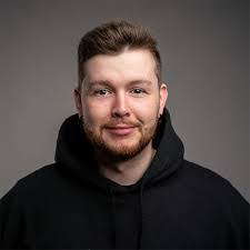 Vincent Rieger's Instagram, Twitter & Facebook