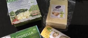 Veganer Kase Im Test Ernahrungszentrum
