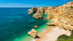 Un viaggio in portogallo promette una rilassante vacanza al mare in baie meravigliose. Algarve Le Spiagge E Le Localita Di Mare Piu Belle Siviaggia
