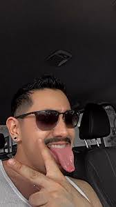 Alex Calvillo's Instagram, Twitter & Facebook