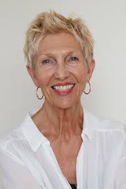 About — Maggie Barrett