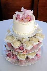 Cupcake Tower Cupcake Tower Wedding Wedding Cakes With Cupcakes Beautiful Cupcakes