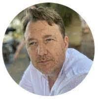 Alicia Mcelwain's Instagram, Twitter & Facebook