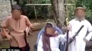 Budak kecil is at pasar karamunting, tanah merah. 3 Anak Bawa Pedang Hei Megawati Dan Jokowi Jangan Sombong