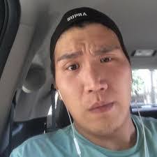 Elias Kim's Instagram, Twitter & Facebook