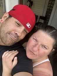 Who can make a replica paint job for a dirt late model?