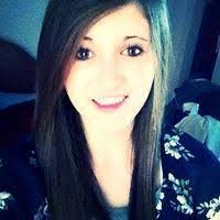 Amber Pulliam's Instagram, Twitter & Facebook