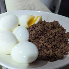 Soft boiled eggs and some ground beef with #tacoshake from  @carnivore.companion What'd you have for breakfast? #food #cooking #eggs # beef #softboiledegg #breakfast
