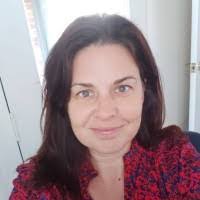 Melissa Schrader's Instagram, Twitter & Facebook