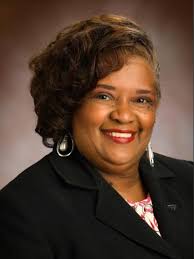 Congratulations to Kathy Pleasant, VP Director of SBA Lending, for being  selected as a member of Leadership Louisville's class of 2021!