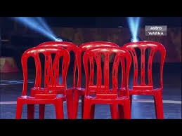 Puteh tampil menerusi persembahan menarik dan mendapat pujian barisan juri menerusi dua tugasan yang bertemakan bebas dan muzikal. Bocey Maharaja Lawak Mega 2019 Lagu Mp3 Mp3 Dragon