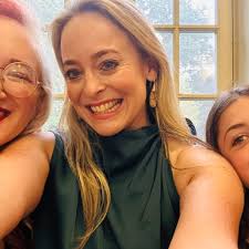 Hi! Where in the area are very pale folks getting a spray tan that won't  turn you orange? Looking for a place to test out before wedding season  kicks off. Please also