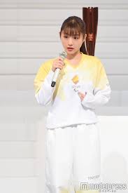 画像2 22 石原さとみ 前髪あり 新へアが 可愛すぎ と話題 石原さとみ 前髪 パラリンピック モデル