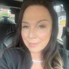 What salon can color and restore overprocessed hair with curls in Hastings,  MN?