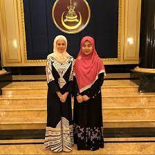 For your search query tazkirah ayat penguat hati ustazah norhafizah musa mp3 we have found 1000000 songs matching your query but showing only top 10 results. Terima Phd Usia 43 Tahun Ada 7 Anak Ustazah Norhafizah Musa Cetus Inspirasi Nona