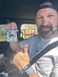 How can I get a earl Campbell autograph