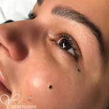 Get fast facts on tattoos, and learn how tattoos are created and how they can affect skin. Chicago Ink Tattoo Permanent Makeup Lil Beauty Mark Re Work From Today Pmuartist Chicagopmu Pmubrows Chicagobloggers Chicagolife Chicago Chicagomicroblading Ombre Combobrows Powderbrows Beauty Microblading