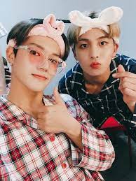 Recently, jongho has been feeling discomfort around his . ìš°ì˜ Ateez ì—ì´í‹°ì¦ˆ Wooyoung Jongho Woo Young Song Min Gi Jung Woo Young