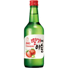 What is soju in korea? Jinro Strawberry Korean Soju 1 X 360ml Bottle The Liquor Shop Singapore