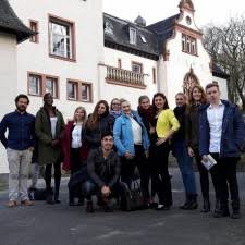 Einstellungen verändern und zu sich selber finden. Gezeiten Haus Akademie Gmbh Als Arbeitgeber Erfahrungen Jobs Instaff