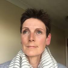 Jill Blakeney's Instagram, Twitter & Facebook