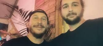 Never meet your heroes"? I beg to differ. I randomly bumped into Abe  Cunningham the other week : r/drums