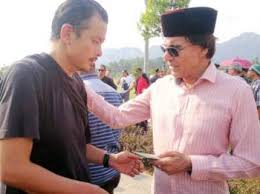 Menyusu dan muat naik foto payudara ke laman sosial? Berita Tular Yazit Search Meninggal Dunia Tidak Benar