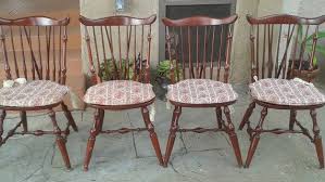 Cherry Windsor Spindle Back Chairs Set Of 4 Chair Set Chair Vintage Chairs
