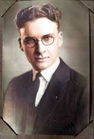 Thomas Vannatta's Instagram, Twitter & Facebook