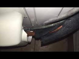 Tanda gas aircond kereta habis. Cara Mengetahui Gas Air Cond Bocor Youtube