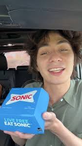 Millicent Matthews's Instagram, Twitter & Facebook