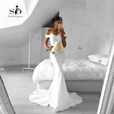 An keinem schön gedeckten tisch darf sie fehlen, genauso wenig wie an teurer unterwäsche oder an brautkleidern: Audi A6 Billige Kaufen Meerjungfrau Brautkleid Sexy Spitze Appliques Vintage Hochzeit Kleid Weiss Und Lvory Nach Mass Neueste Kommende Preise Online