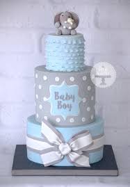 The pearls will give your cake an elegant glow. Pin On The Royal Bakery