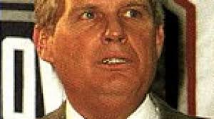 Former Vikings GM Mike Lynn got rich off suite-heart Metrodome deal