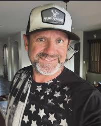 Just wanted you all to meet my sweet homozygous mare Bonnie Blue Bar 💙 🤗 