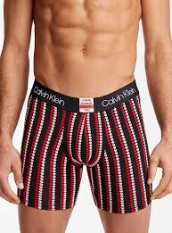 Nous vous proposons différents styles de boxers pour homme disponibles. Le Boxeur Long Saint Valentin Calvin Klein Magasinez Les Boxeurs Courts Tout Confort Simons
