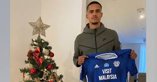 Official cardiff city fc instagram account! Robert Glatzel Stiftet Getragenes Cardiff City Trikot