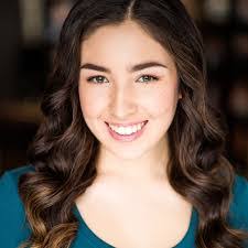 Felicity Wang's Instagram, Twitter & Facebook