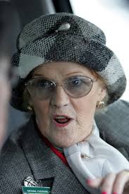 Carrie Acheson's Instagram, Twitter & Facebook