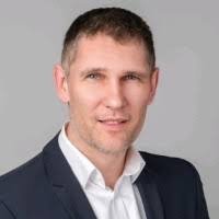 200+ "Bobek" profiles