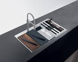 Acquista i tappi e salterelli in ottone, plastica, acciaio e gomma in vendita online. Lavello Doppia Funzione Intelligente E Salvaspazio Cose Di Casa