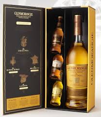 Pin By Riddhi Mehta On Packaging Whiskey Gift Set Whisky Gifting Whiskey Gifts