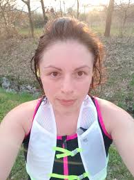 Runner's guide to skincare: What to do before and after a run.🏃‍♂️ 🧖