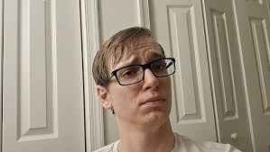 Amazon.com: Wonka (4K Ultra HD + Digital) [4K UHD] : Timothée Chalamet,  Calah Lane, Keegan-Michael Key, Paterson Joseph, Matt Lucas, Mathew  Baynton, Sally Hawkins, Rowan Atkinson, Jim Carter, Olivia Colman, Hugh  Grant,