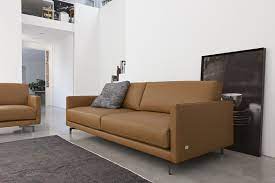 Divano Konnor Leather Sofa Empio Collection By Doimo Salotti Konnor Balances Its Shape And Ergonomic Sea Leather Sofa Two Seater Leather Sofa Sofa Design