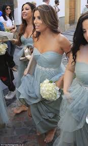 Eva Longoria Dazzles In Bridesmaid Gown But Mispalces Her Shoes Cortejo Nupcial Vestidos De Dama Nupcial