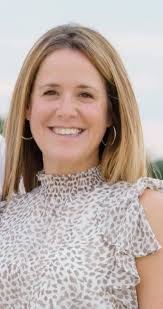 Sarah Esposito's Instagram, Twitter & Facebook